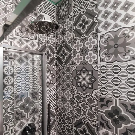 Ng Apartment